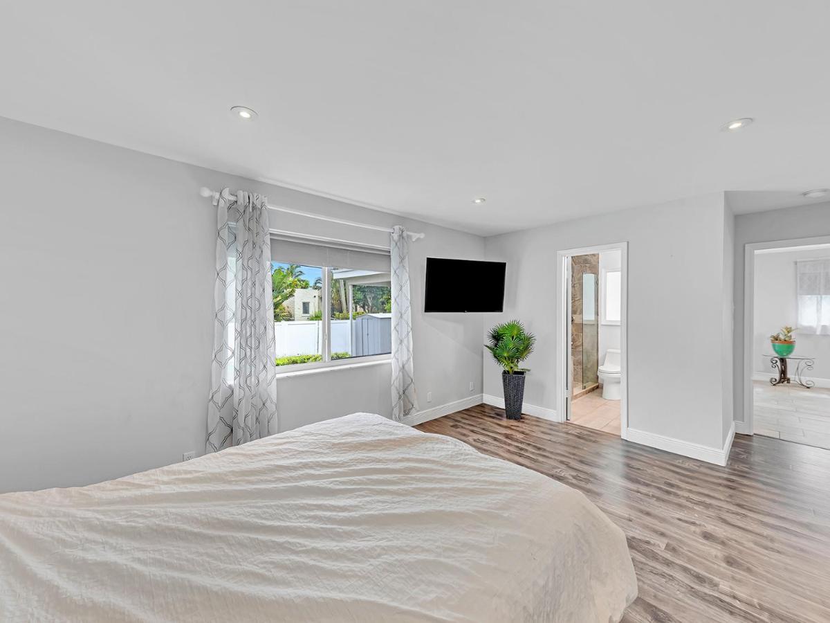 Supervilla - 3Br/2Ba - Pool - Walk To Beach ฮอลลีวูด ภายนอก รูปภาพ
